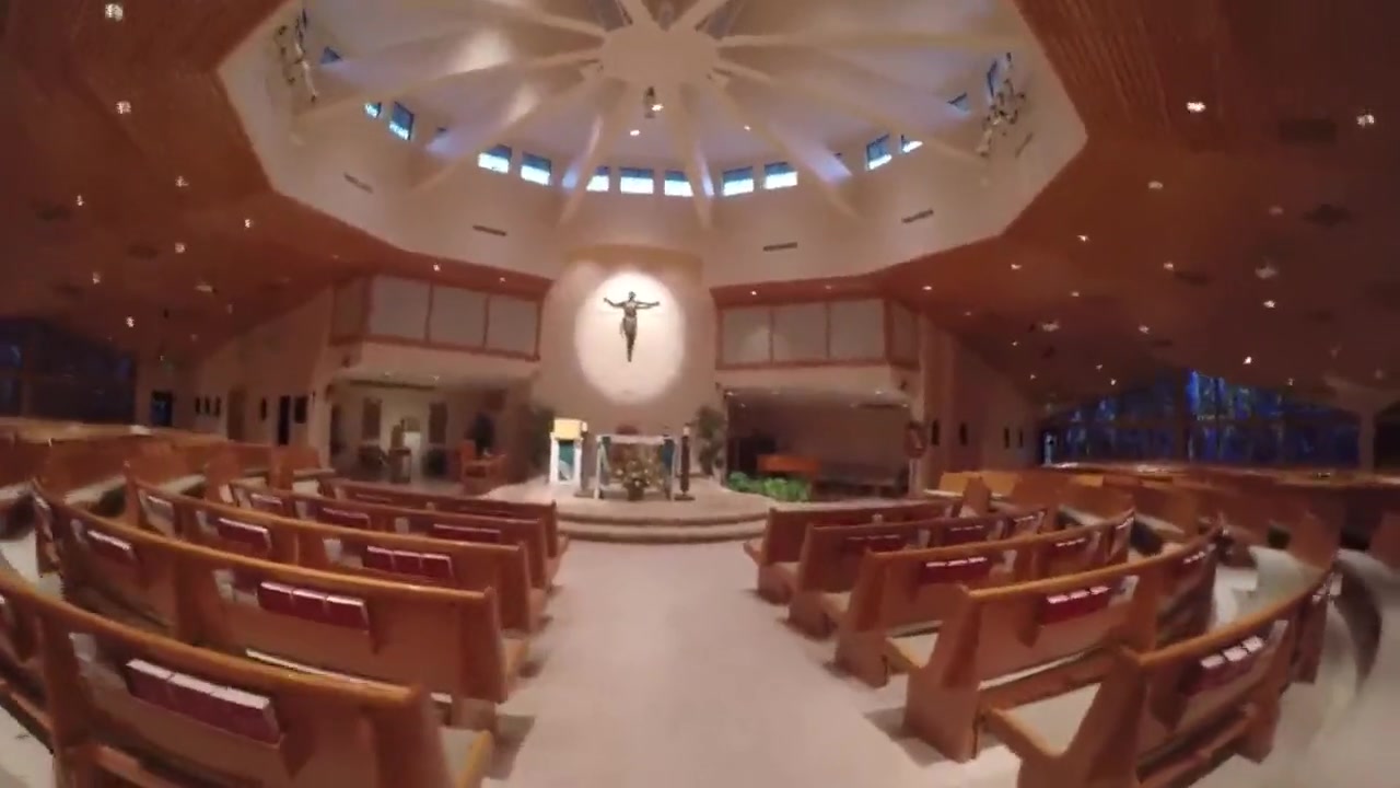 Мистическая оргия при аромо-свечах и с зомбирующей музыкой