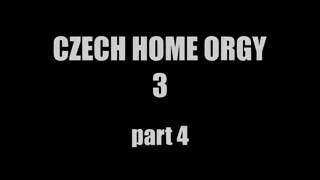 Русская впустила в обе дырки толстый член