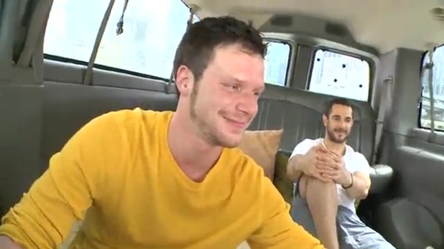 Подвезли а расплатилась натурой с мужиками