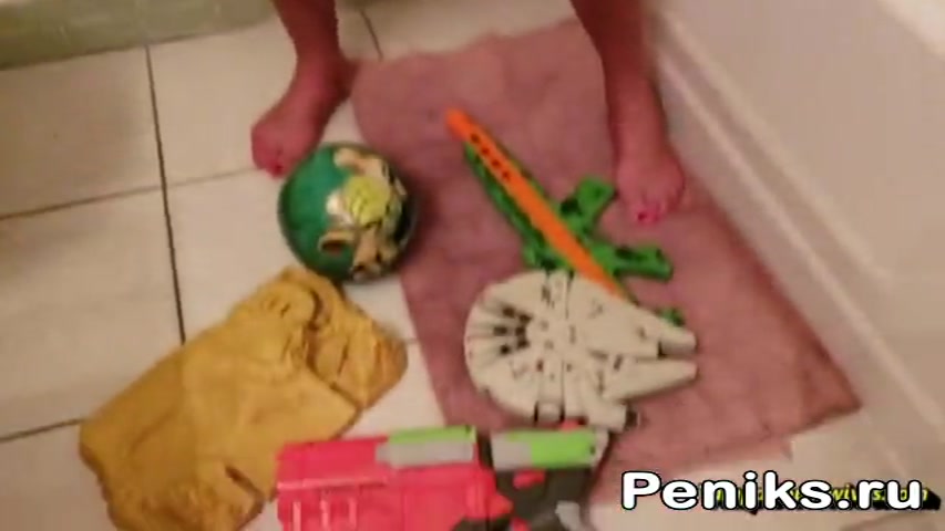 Взрослая женщины из волосатые пизды ссыт очень крупным планом